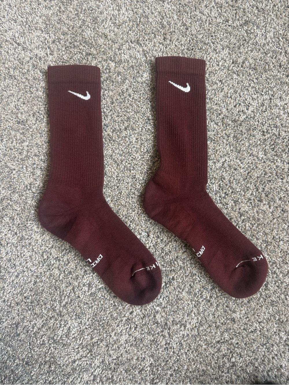 Maroon Nike Men’s Crew Socks